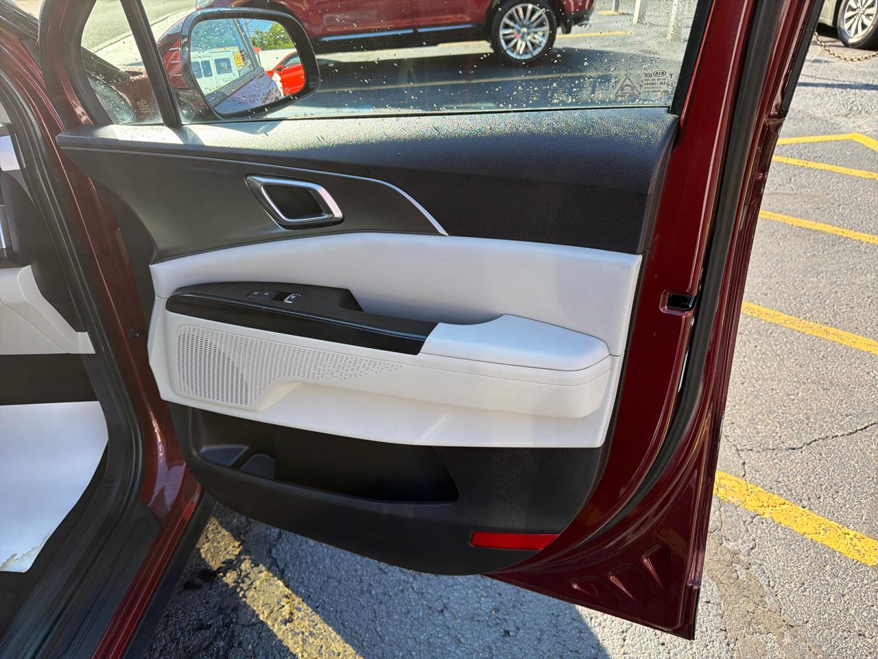 Kia Carnival LXS FWD 2022