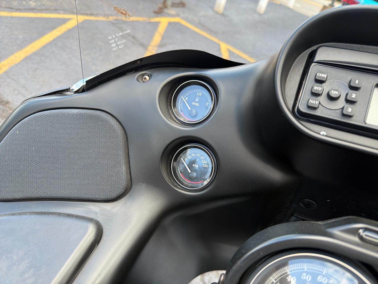Harley-Davidson Road Glide Ultra  2011