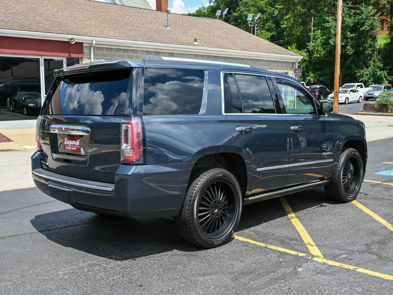 GMC Yukon 4WD 4dr Denali 2019