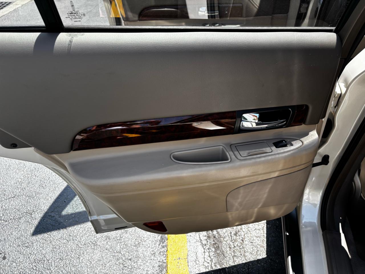 Lincoln LS 4dr Sdn V6 Auto w/Sport Pkg 2001