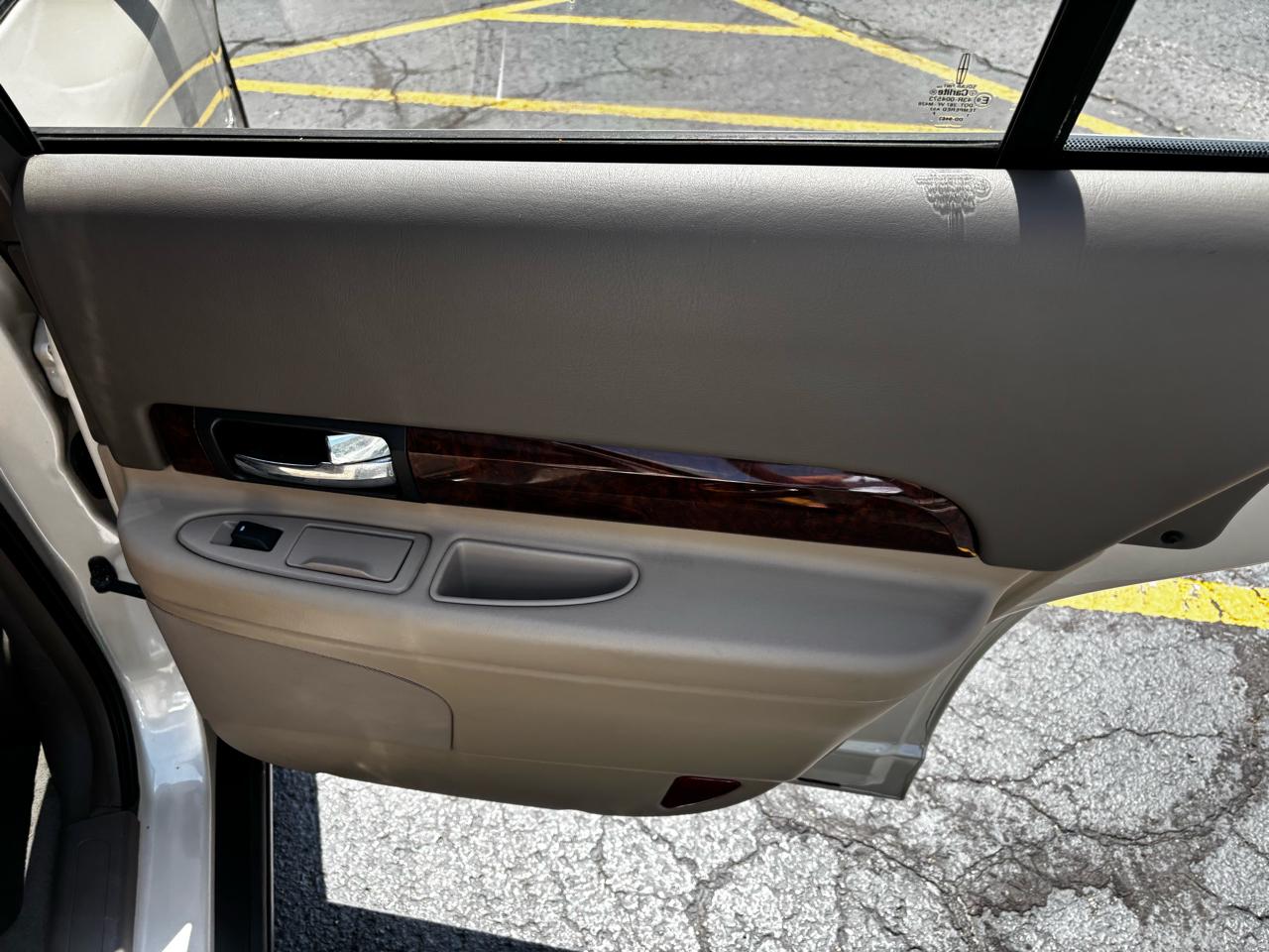 Lincoln LS 4dr Sdn V6 Auto w/Sport Pkg 2001