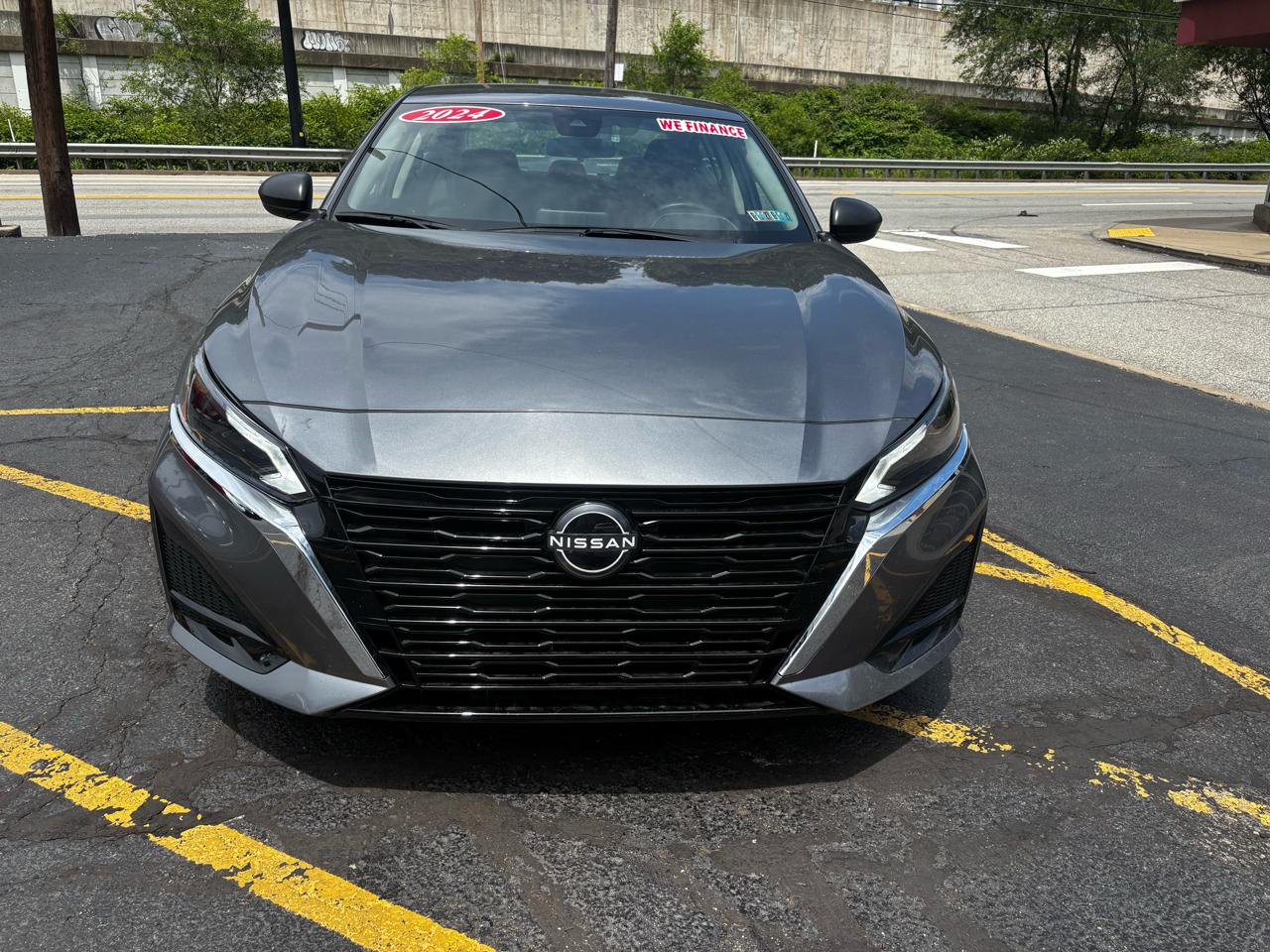 Nissan Altima 2.5 SV Sedan 2024