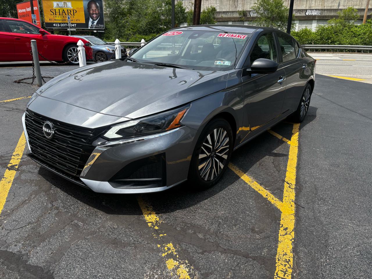 Nissan Altima 2.5 SV Sedan 2024