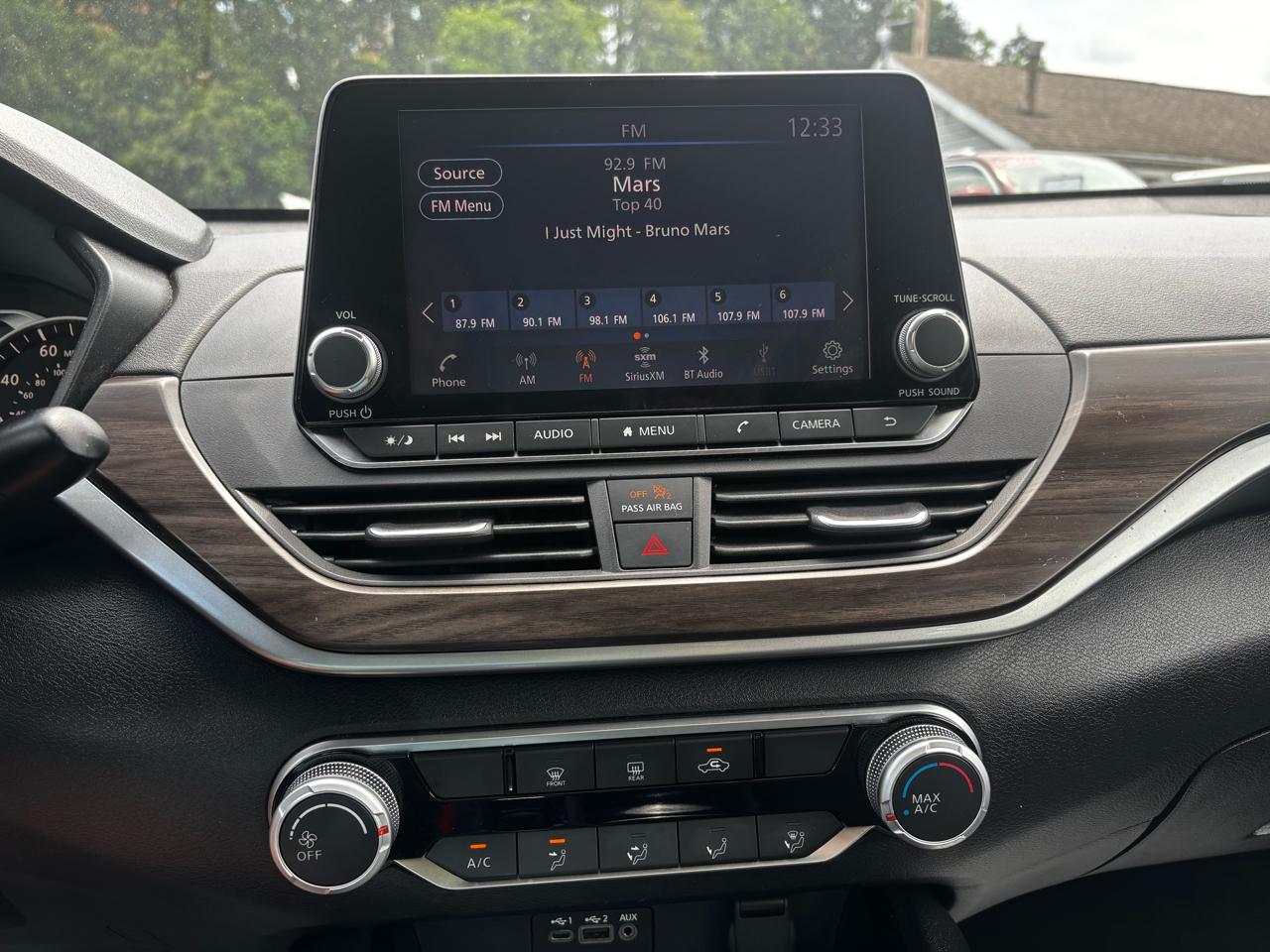 Nissan Altima 2.5 SV Sedan 2024