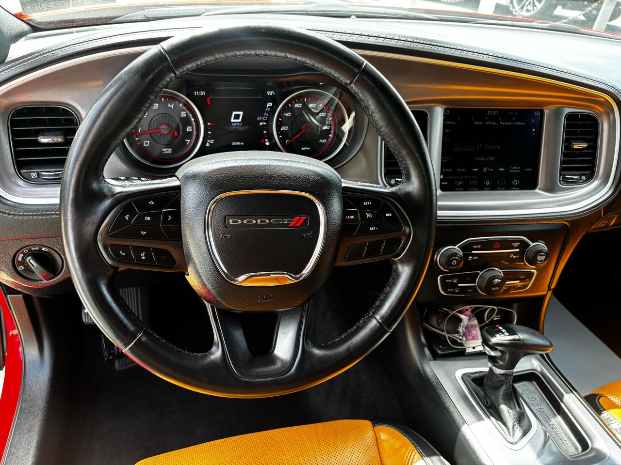 Dodge Charger SXT RWD 2022