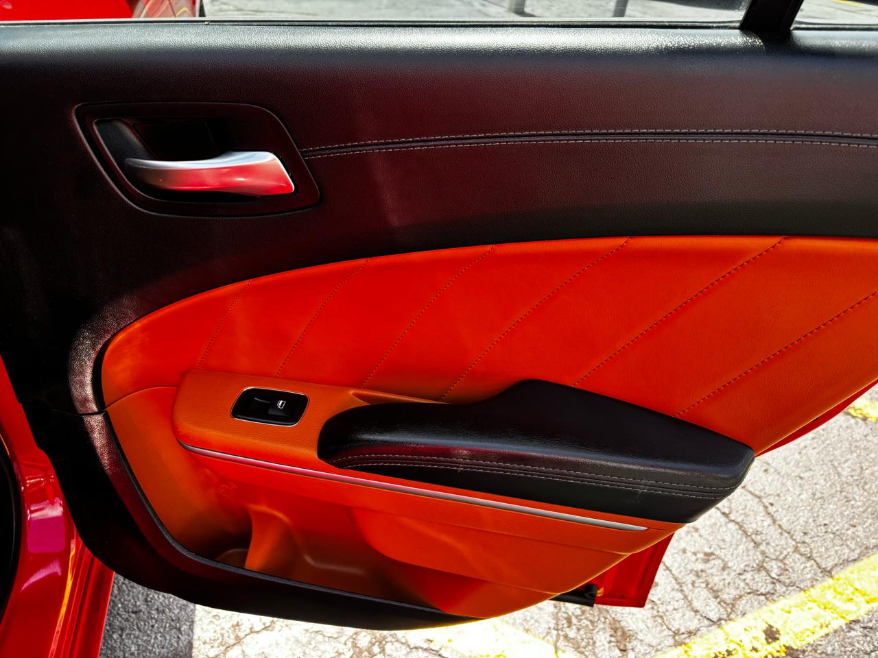 Dodge Charger SXT RWD 2022