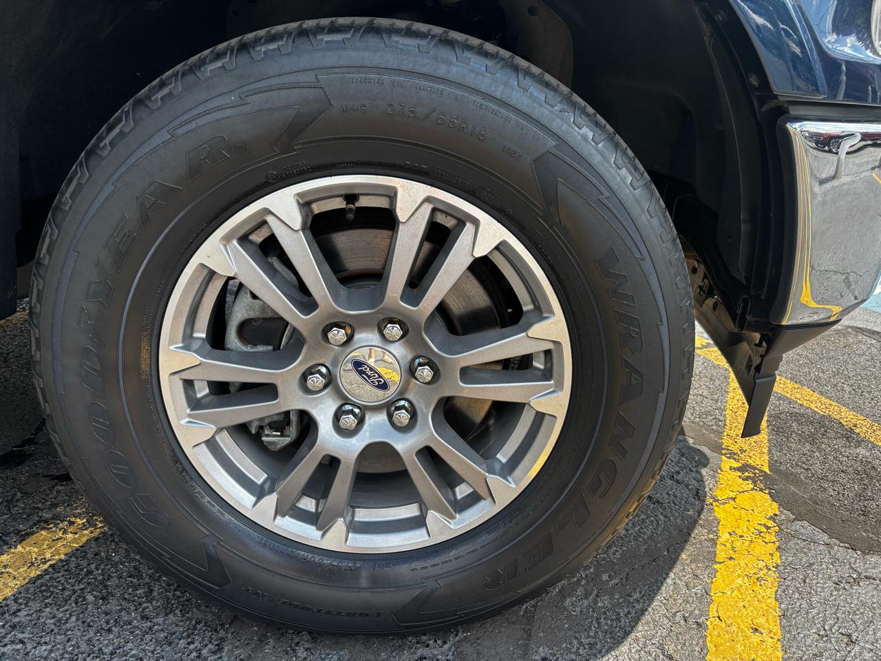 Ford F-150 Lariat 4WD SuperCrew 5.5' Box 2018