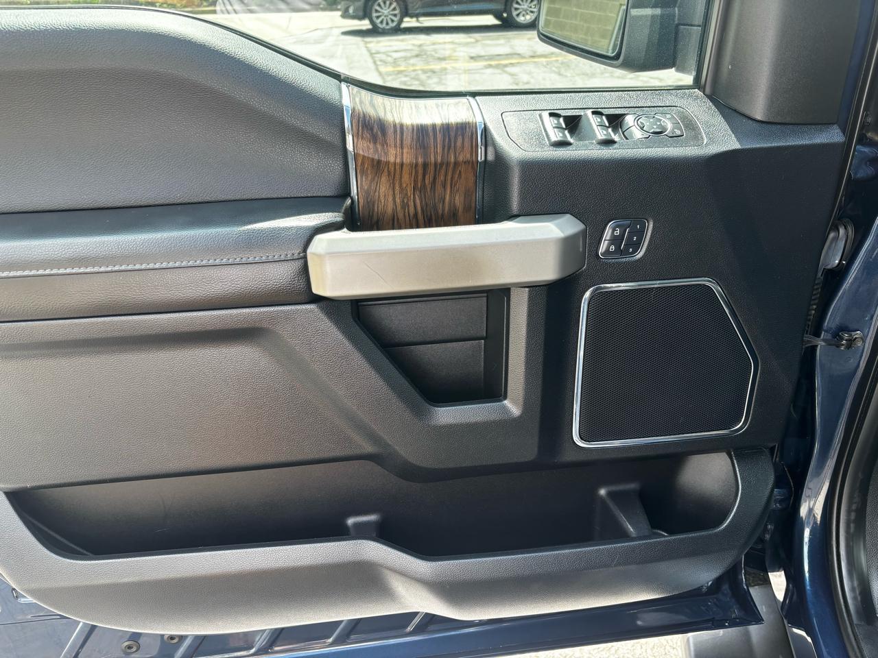 Ford F-150 Lariat 4WD SuperCrew 5.5' Box 2018