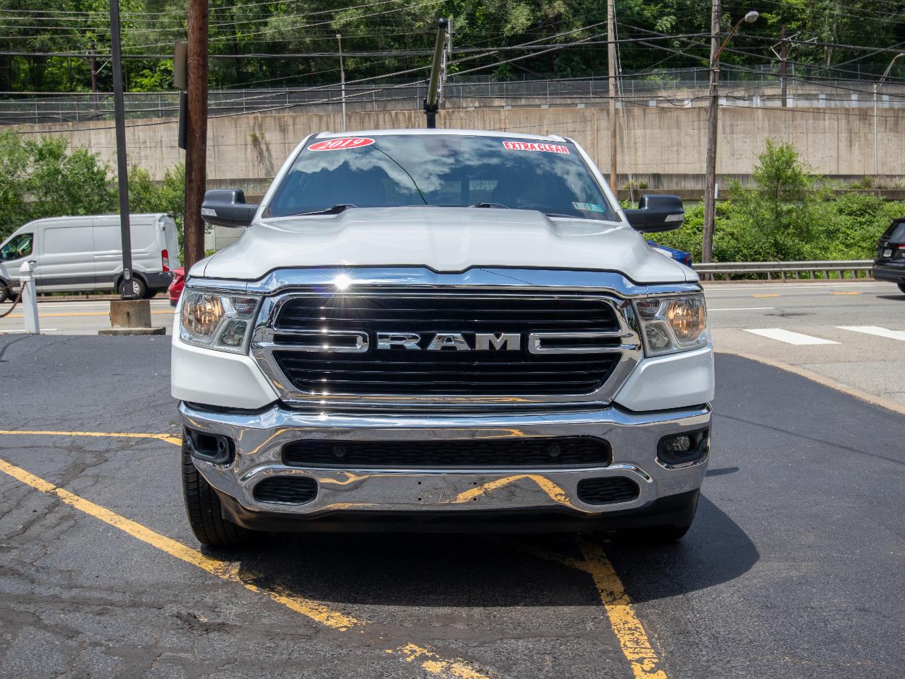 RAM 1500 Big Horn/Lone Star 4x4 Crew Cab 5'7" Box 2019