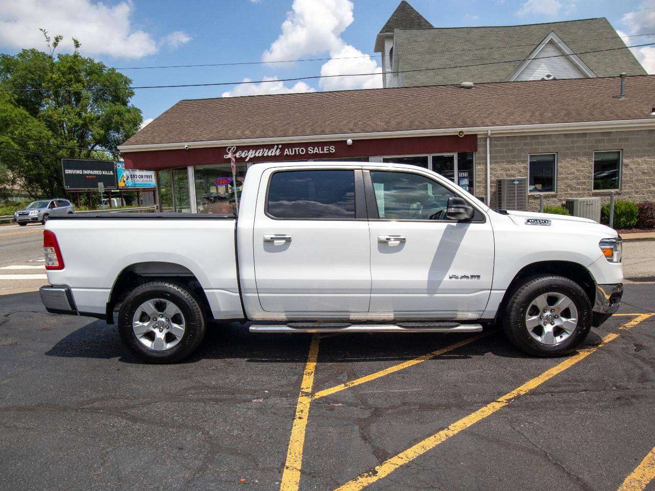 RAM 1500 Big Horn/Lone Star 4x4 Crew Cab 5'7" Box 2019
