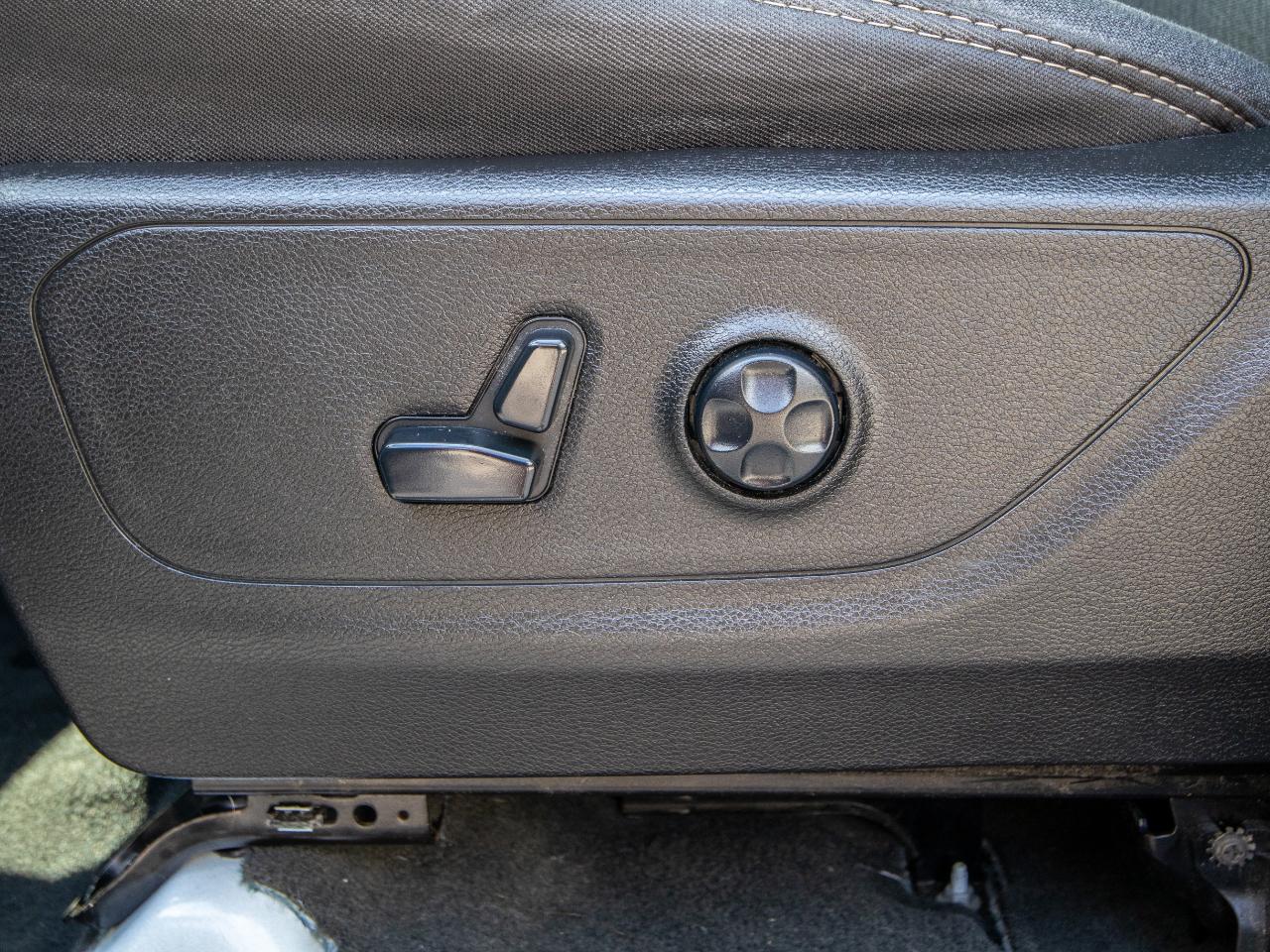 RAM 1500 Big Horn/Lone Star 4x4 Crew Cab 5'7" Box 2019
