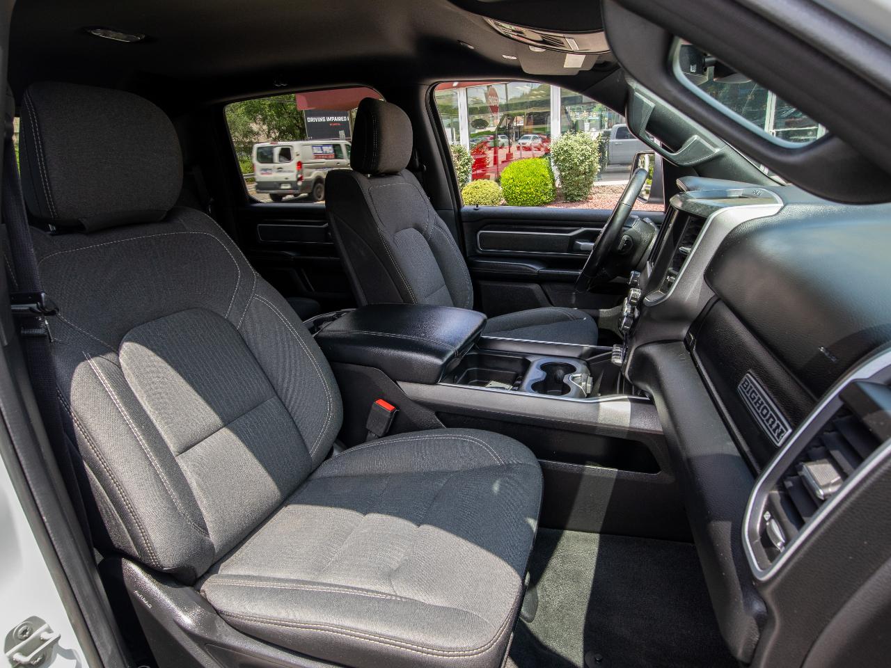 RAM 1500 Big Horn/Lone Star 4x4 Crew Cab 5'7" Box 2019
