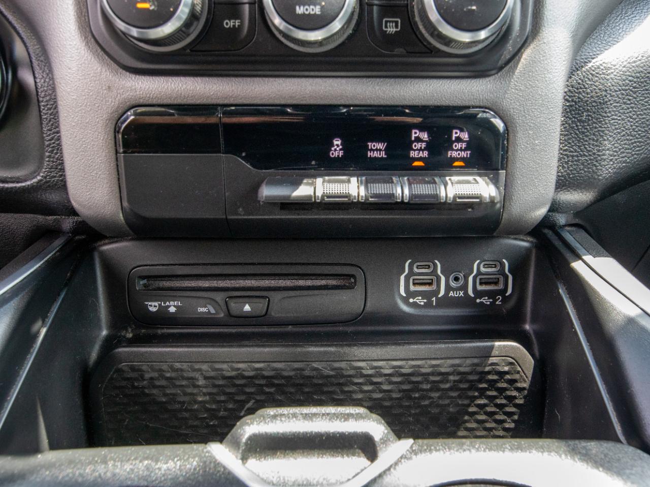 RAM 1500 Big Horn/Lone Star 4x4 Crew Cab 5'7" Box 2019