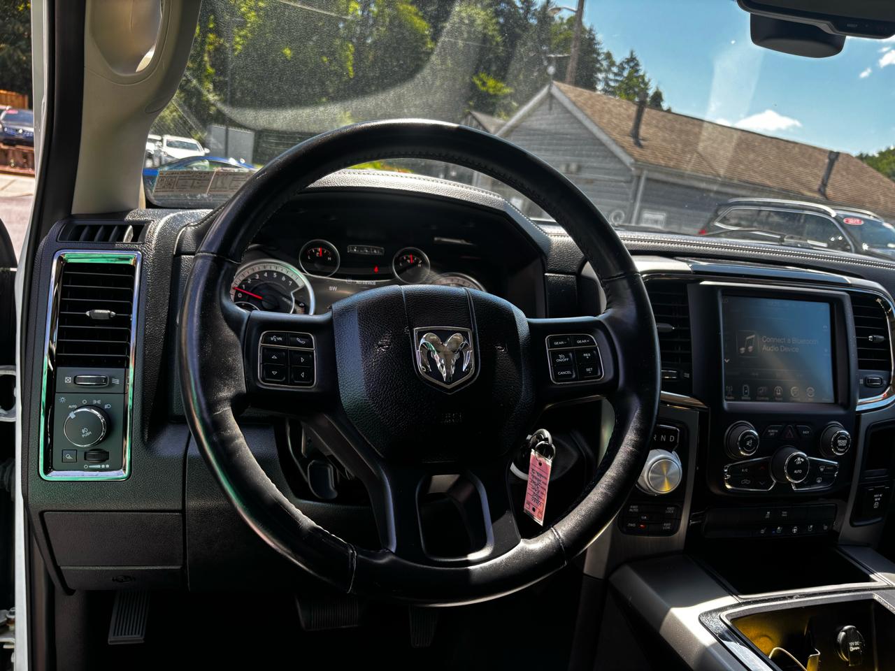 RAM 1500 4WD Crew Cab 149" Sport 2015