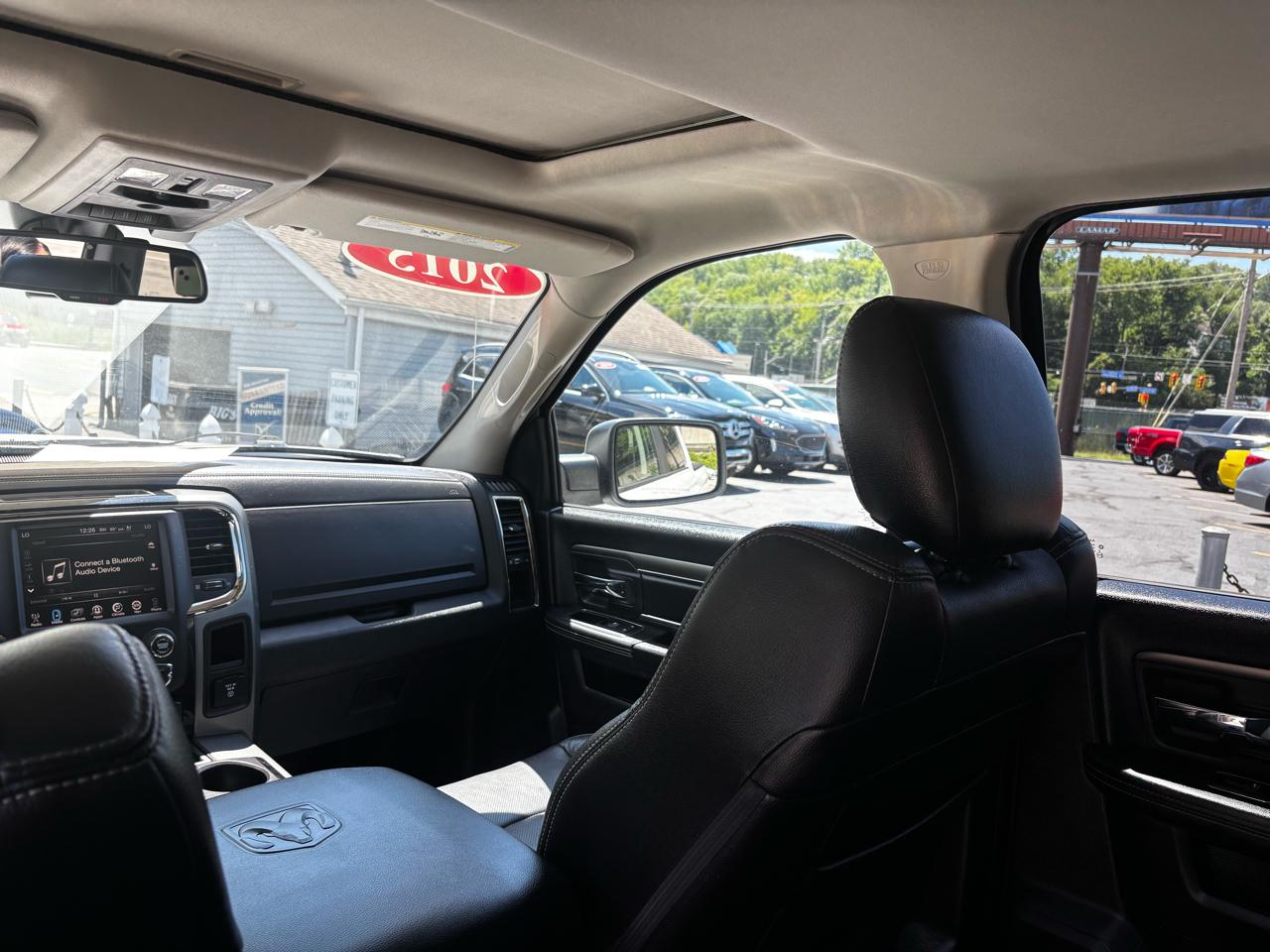 RAM 1500 4WD Crew Cab 149" Sport 2015