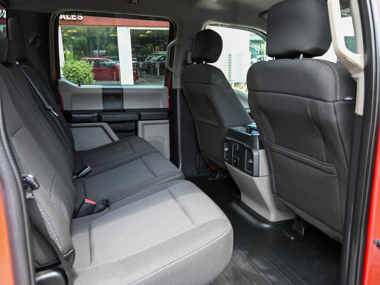 Ford F-150 STX SuperCrew 4WD 2017