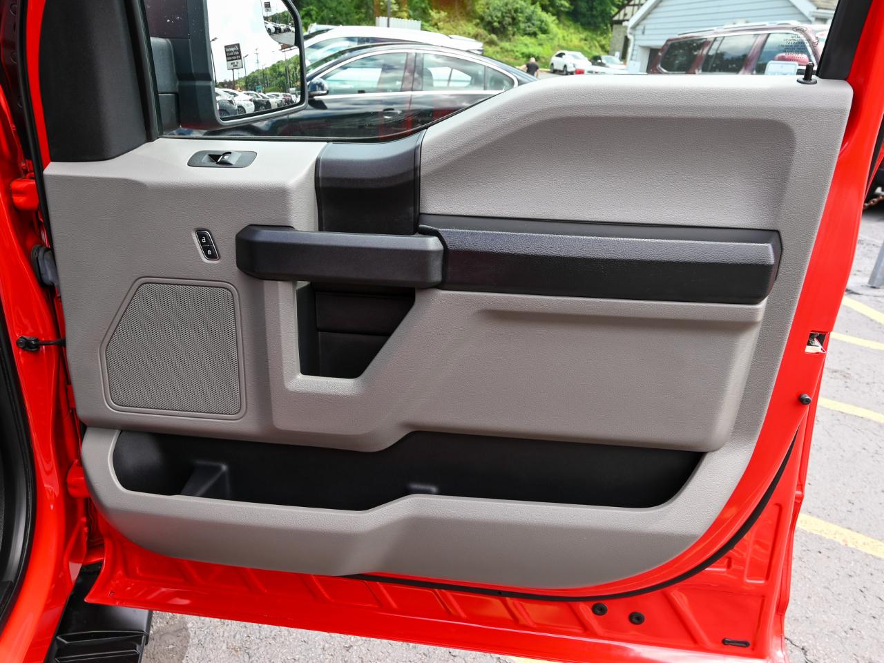 Ford F-150 STX SuperCrew 4WD 2017