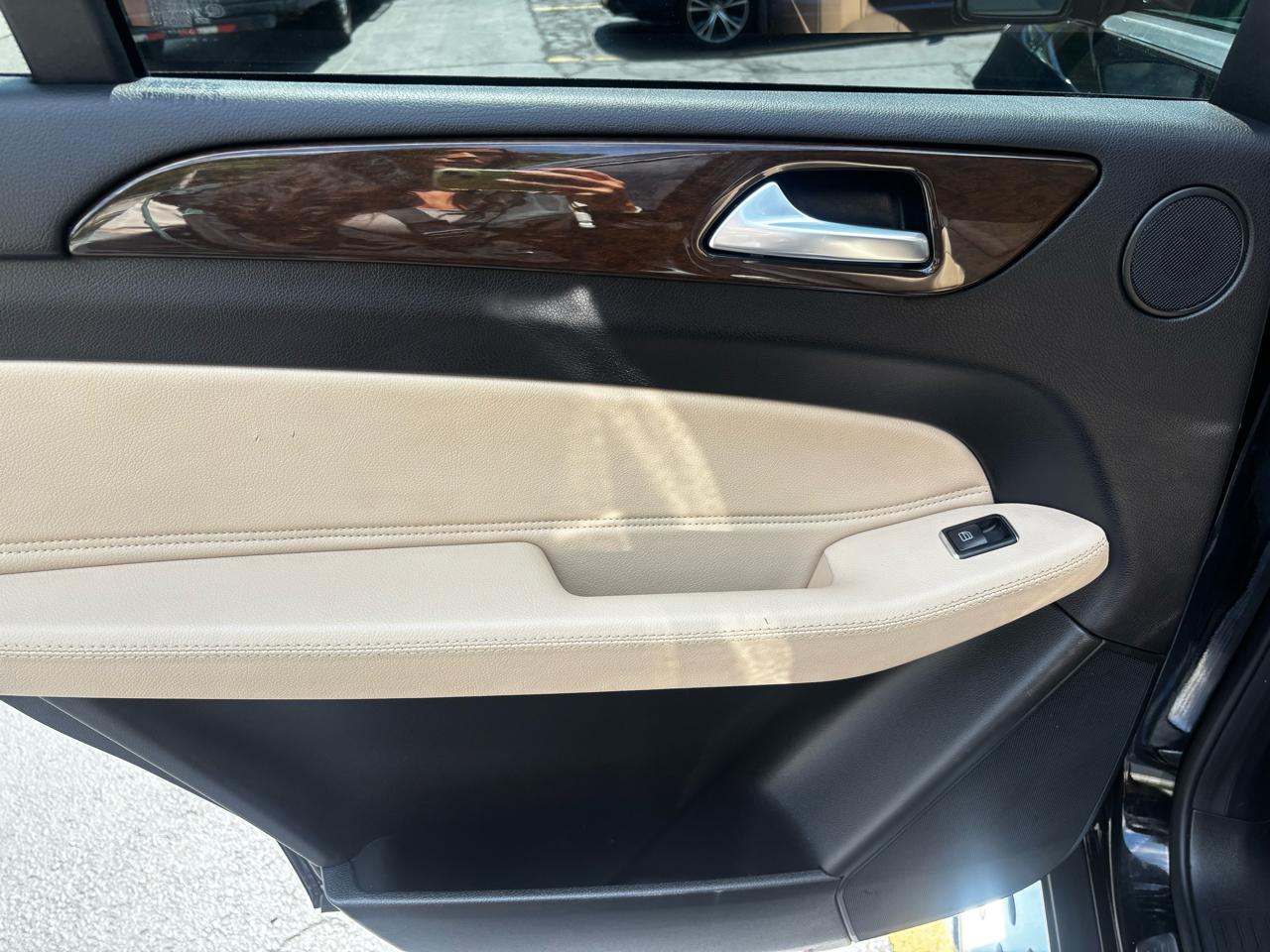 Mercedes-Benz GLS GLS 450 4MATIC SUV 2019