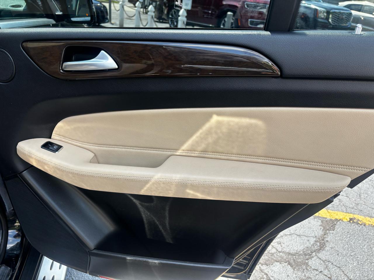 Mercedes-Benz GLS GLS 450 4MATIC SUV 2019