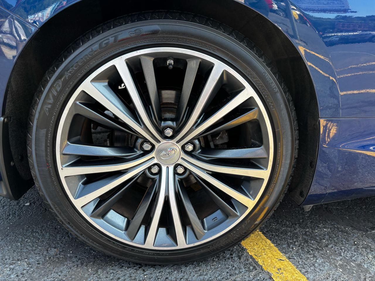 Infiniti Q60 3.0t Premium AWD 2017