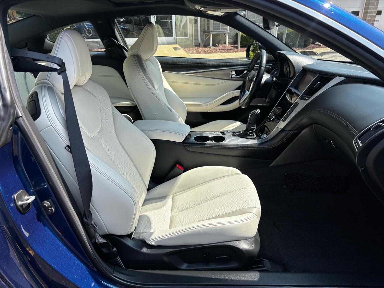 Infiniti Q60 3.0t Premium AWD 2017