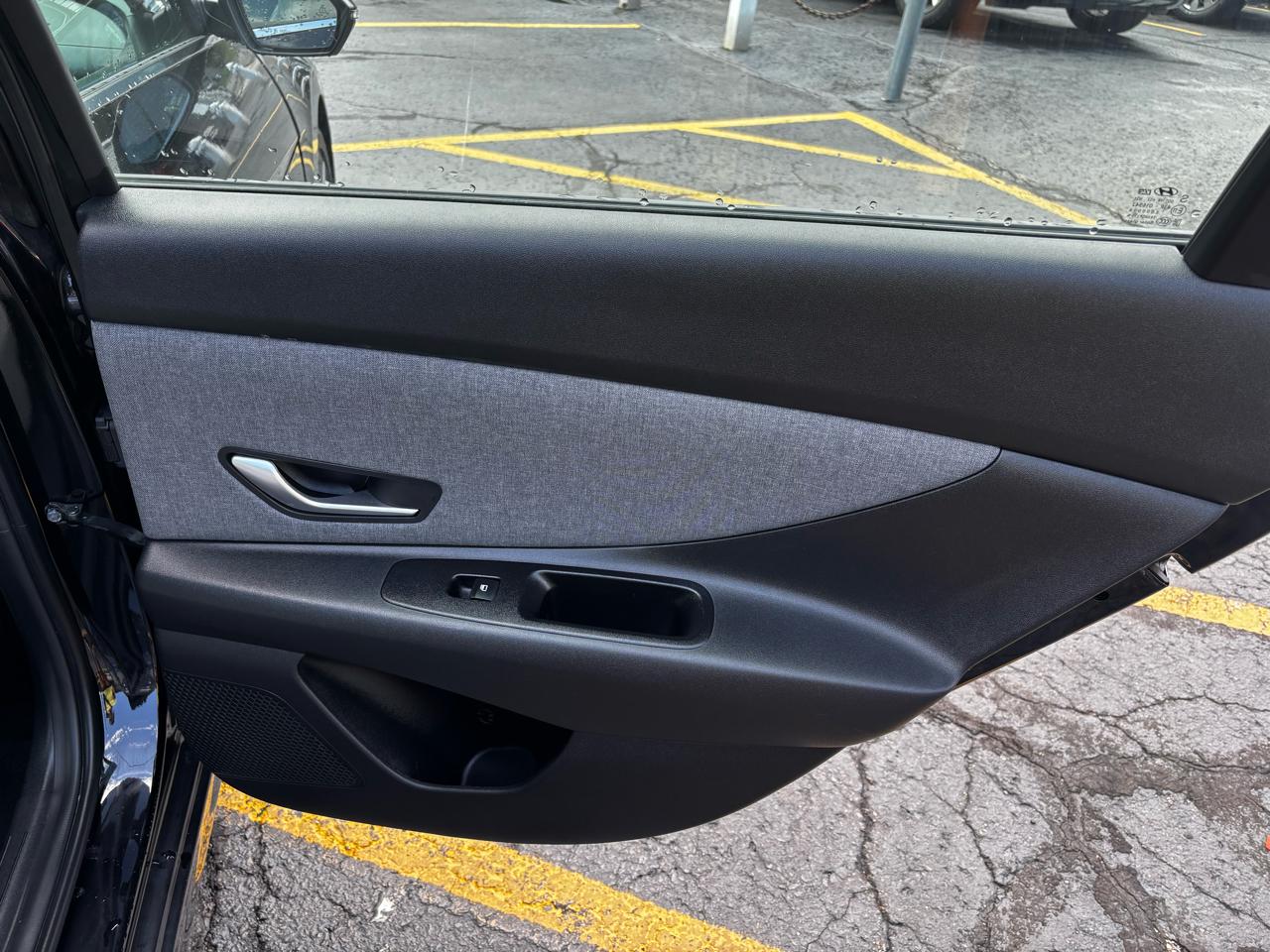 Hyundai Elantra Limited IVT 2025