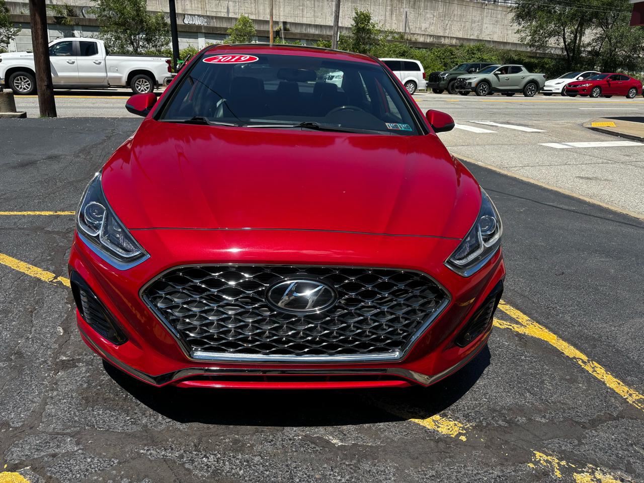 Hyundai Sonata Sport 2.4L 2019