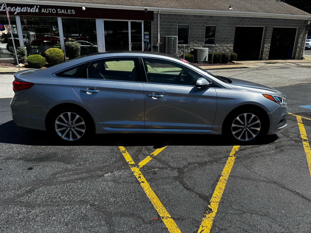 Hyundai Sonata 4dr Sdn 2.4L Limited PZEV 2016