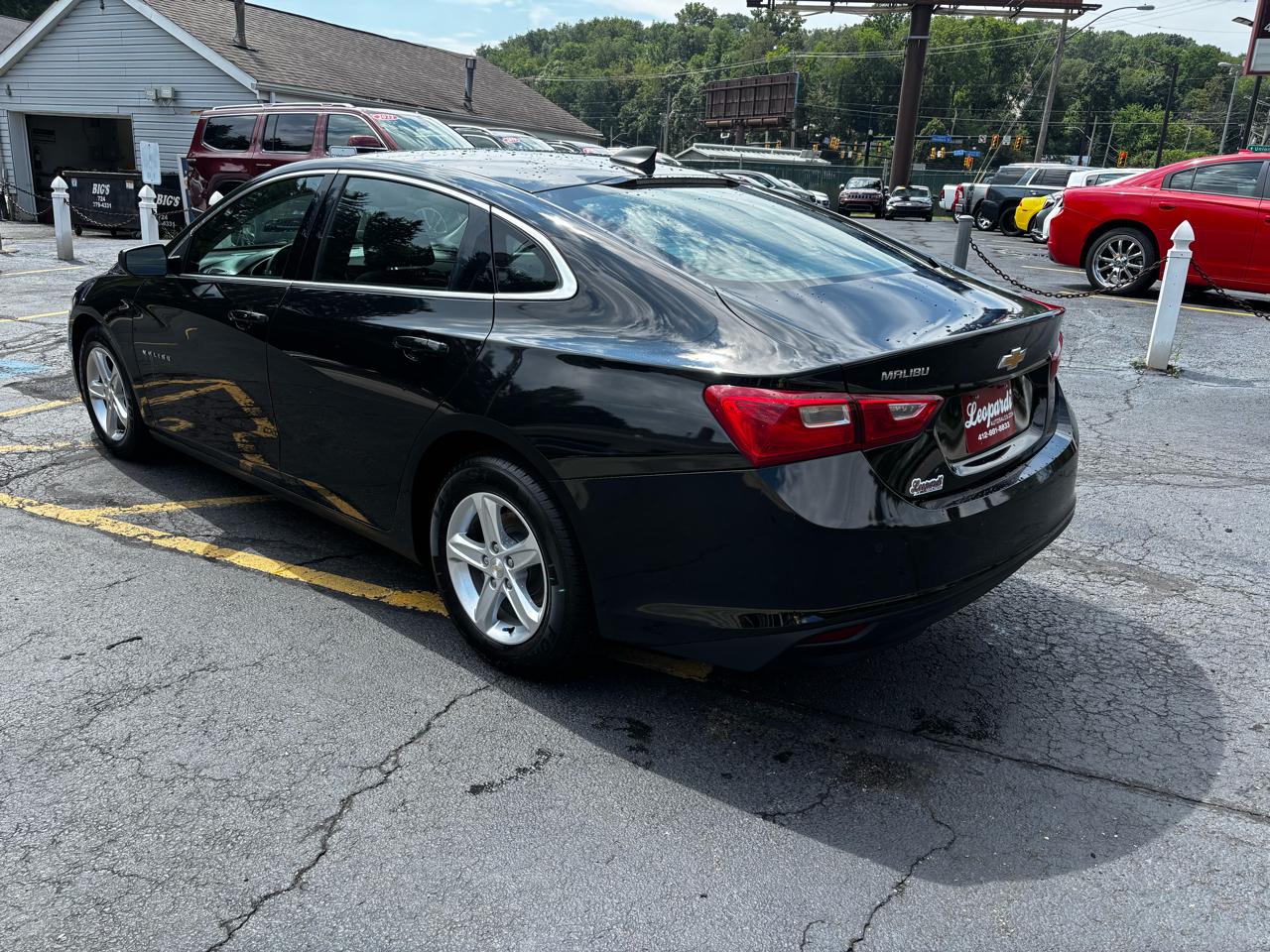 Chevrolet Malibu 4dr Sdn LS w/1FL 2020