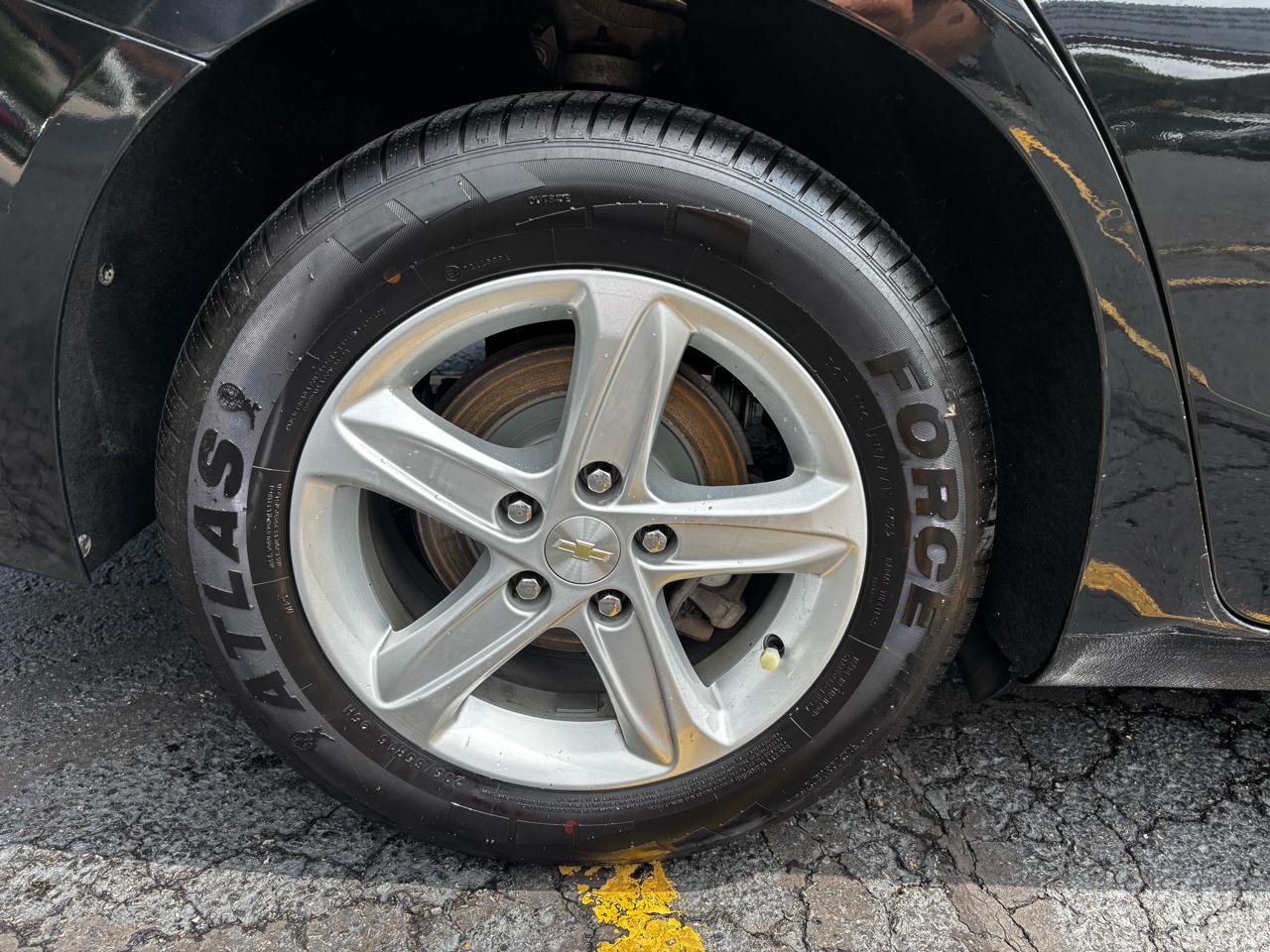 Chevrolet Malibu 4dr Sdn LS w/1FL 2020