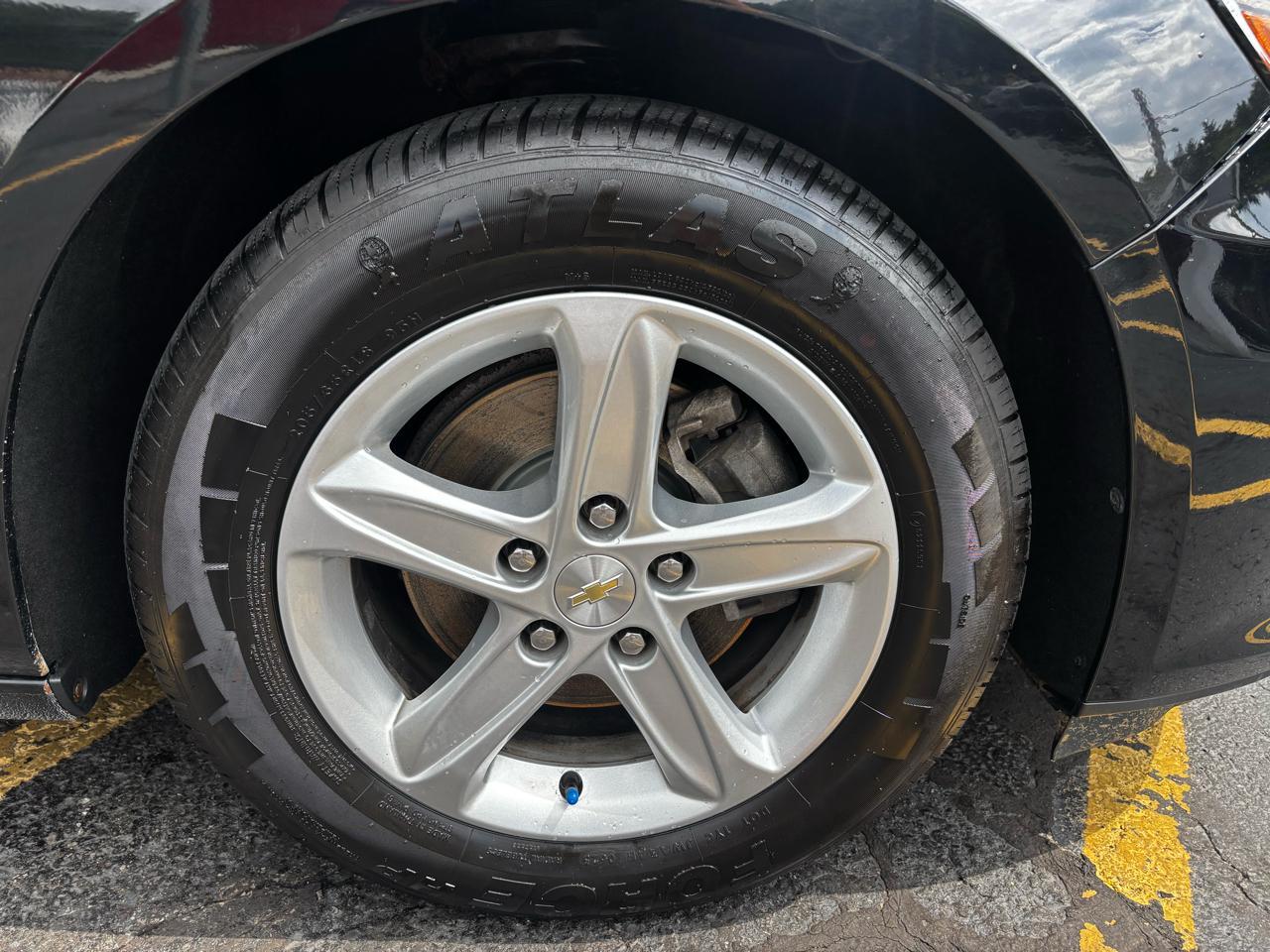 Chevrolet Malibu 4dr Sdn LS w/1FL 2020