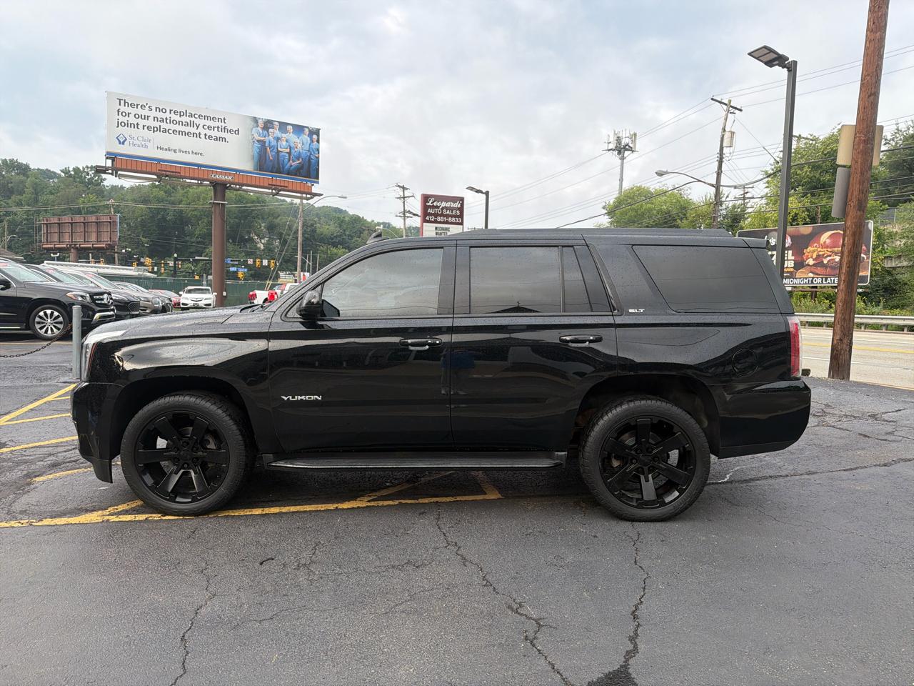 GMC Yukon 4WD 4dr SLT 2019