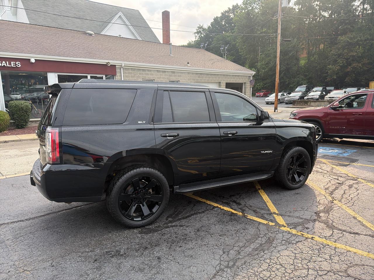 GMC Yukon 4WD 4dr SLT 2019