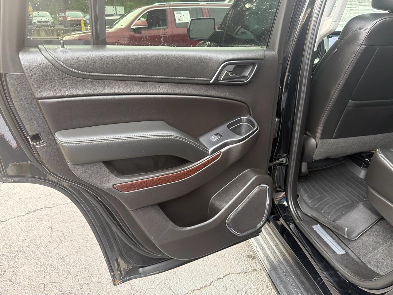 GMC Yukon 4WD 4dr SLT 2019