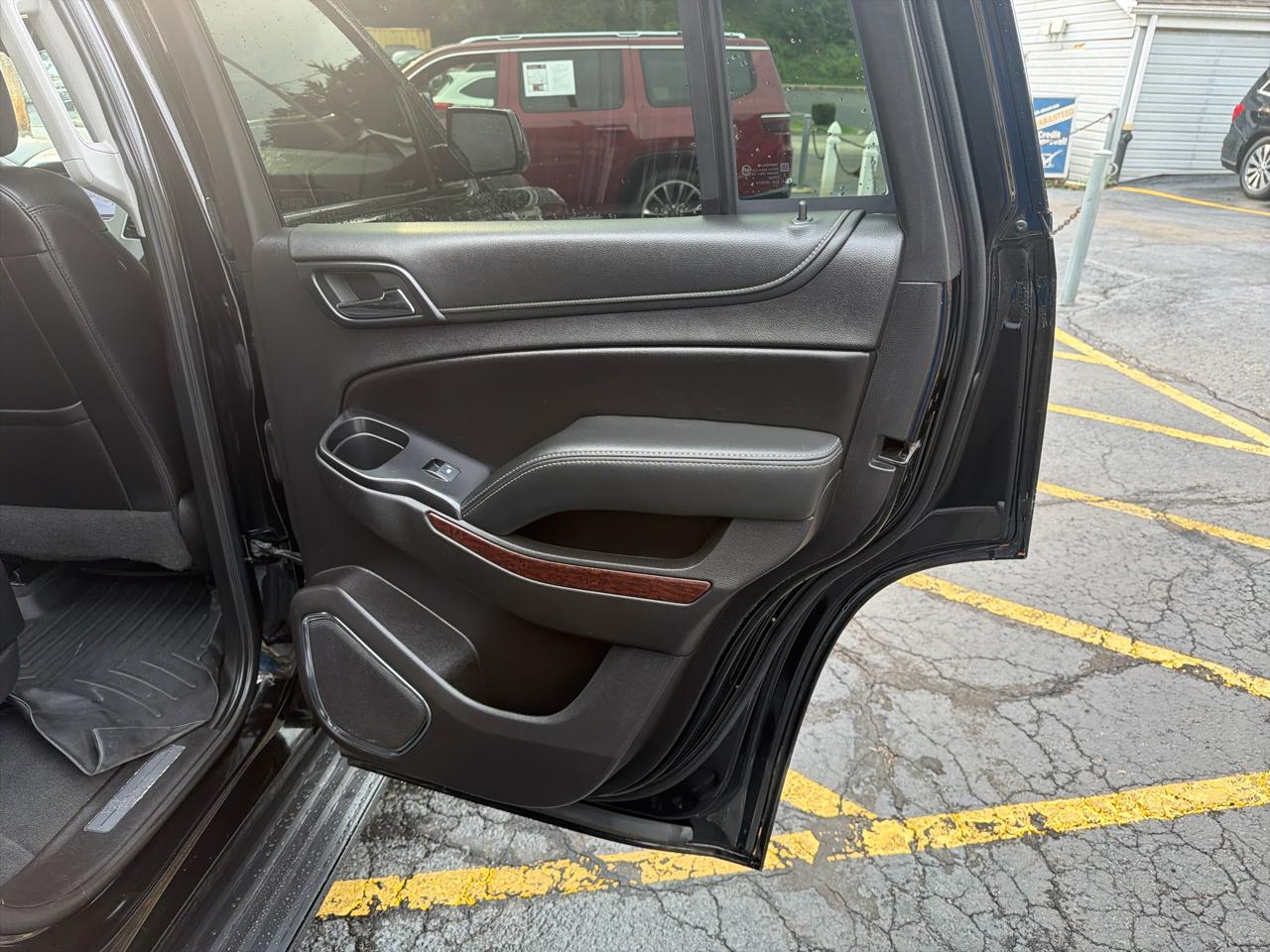 GMC Yukon 4WD 4dr SLT 2019