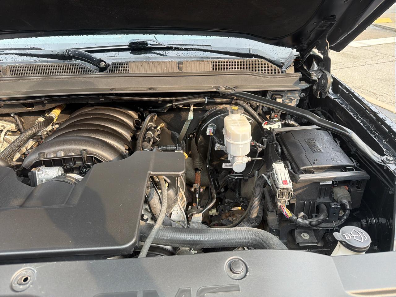 GMC Yukon 4WD 4dr SLT 2019