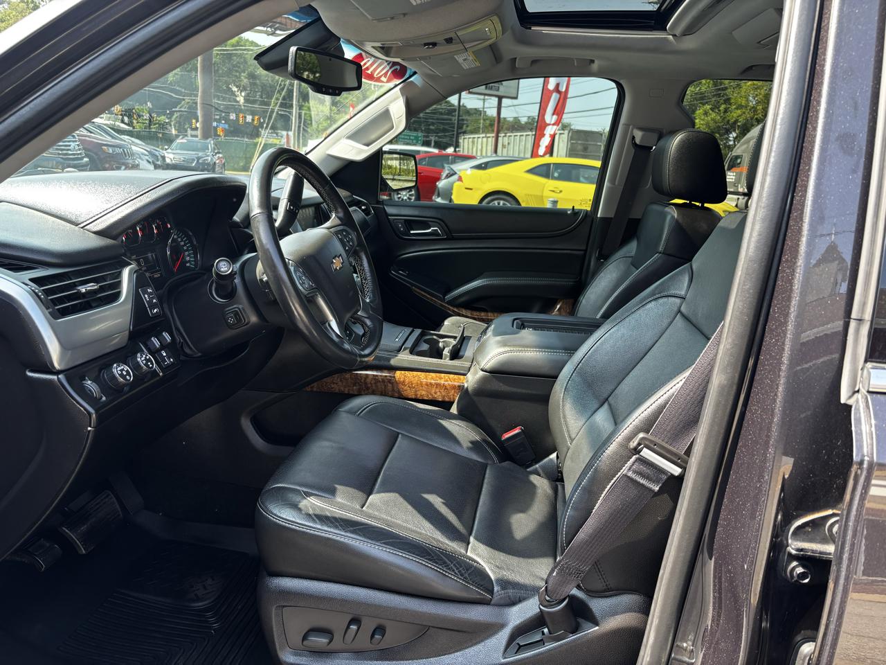 Chevrolet Suburban 4WD 4dr 1500 LTZ 2016