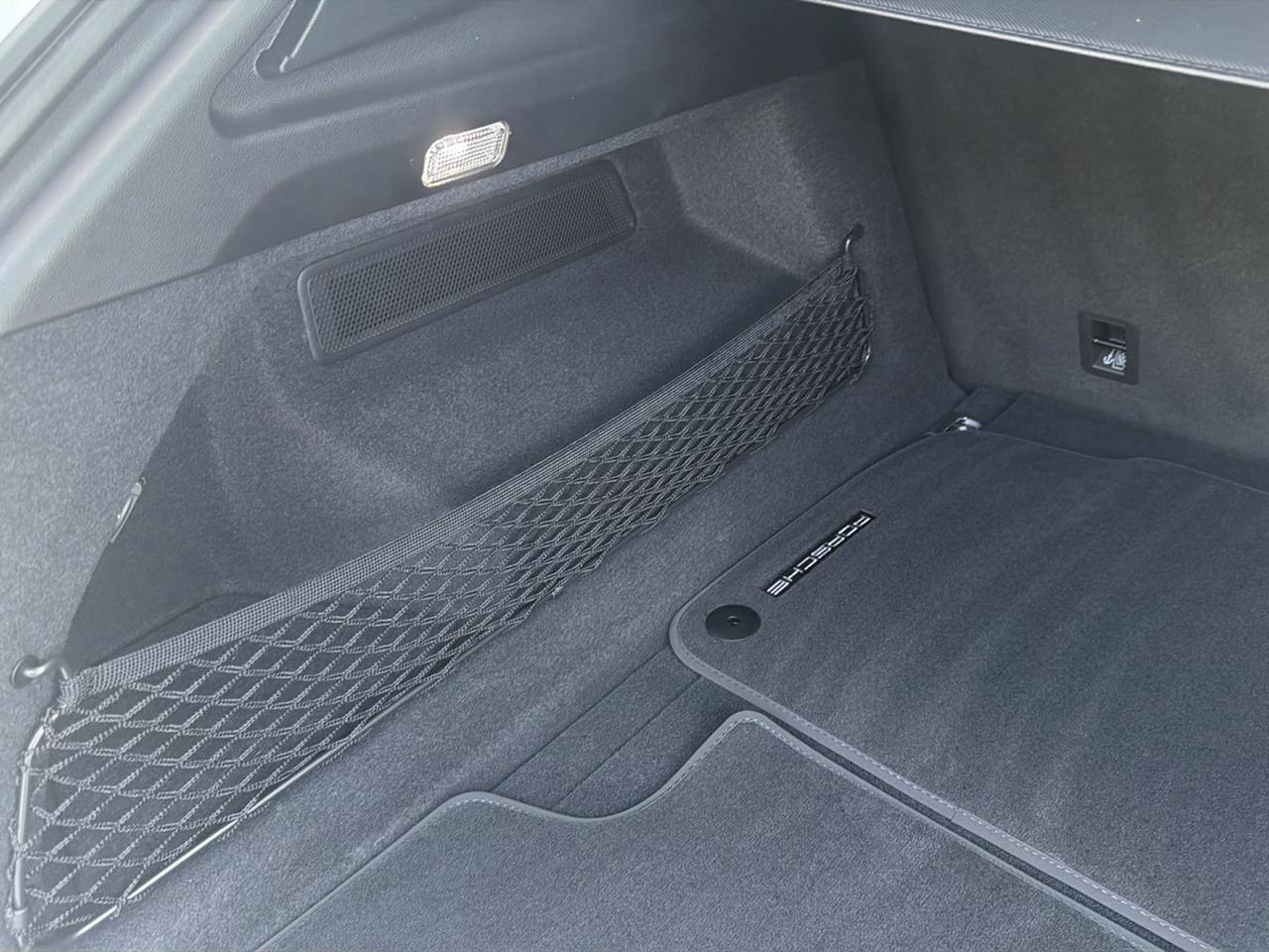 Porsche Cayenne AWD 2026