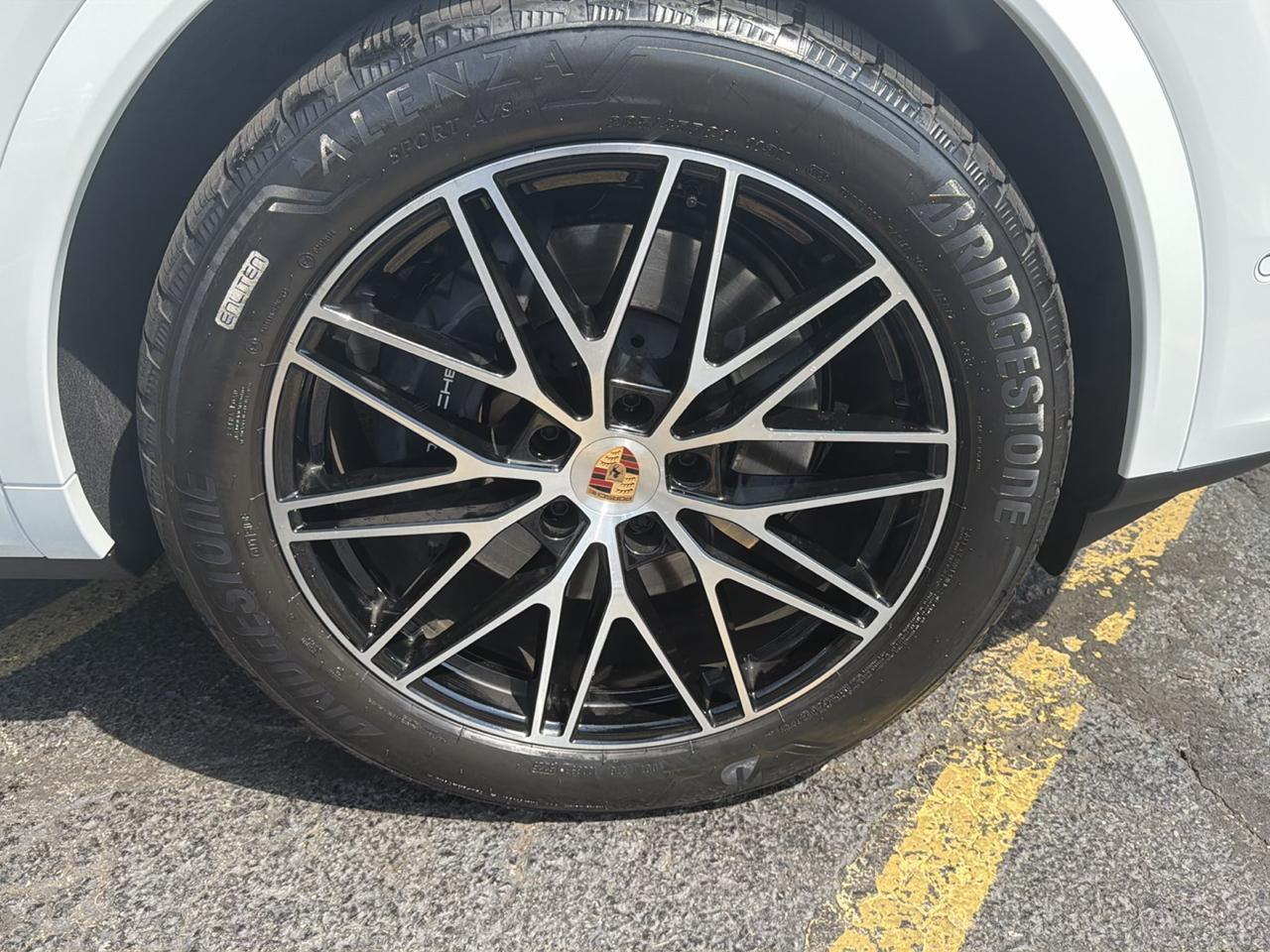 Porsche Cayenne AWD 2026