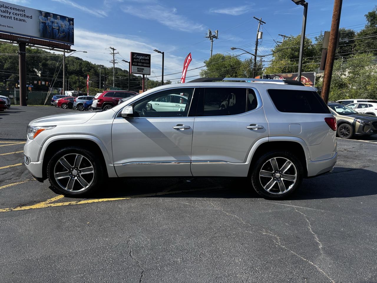 GMC Acadia AWD 4dr Denali 2017