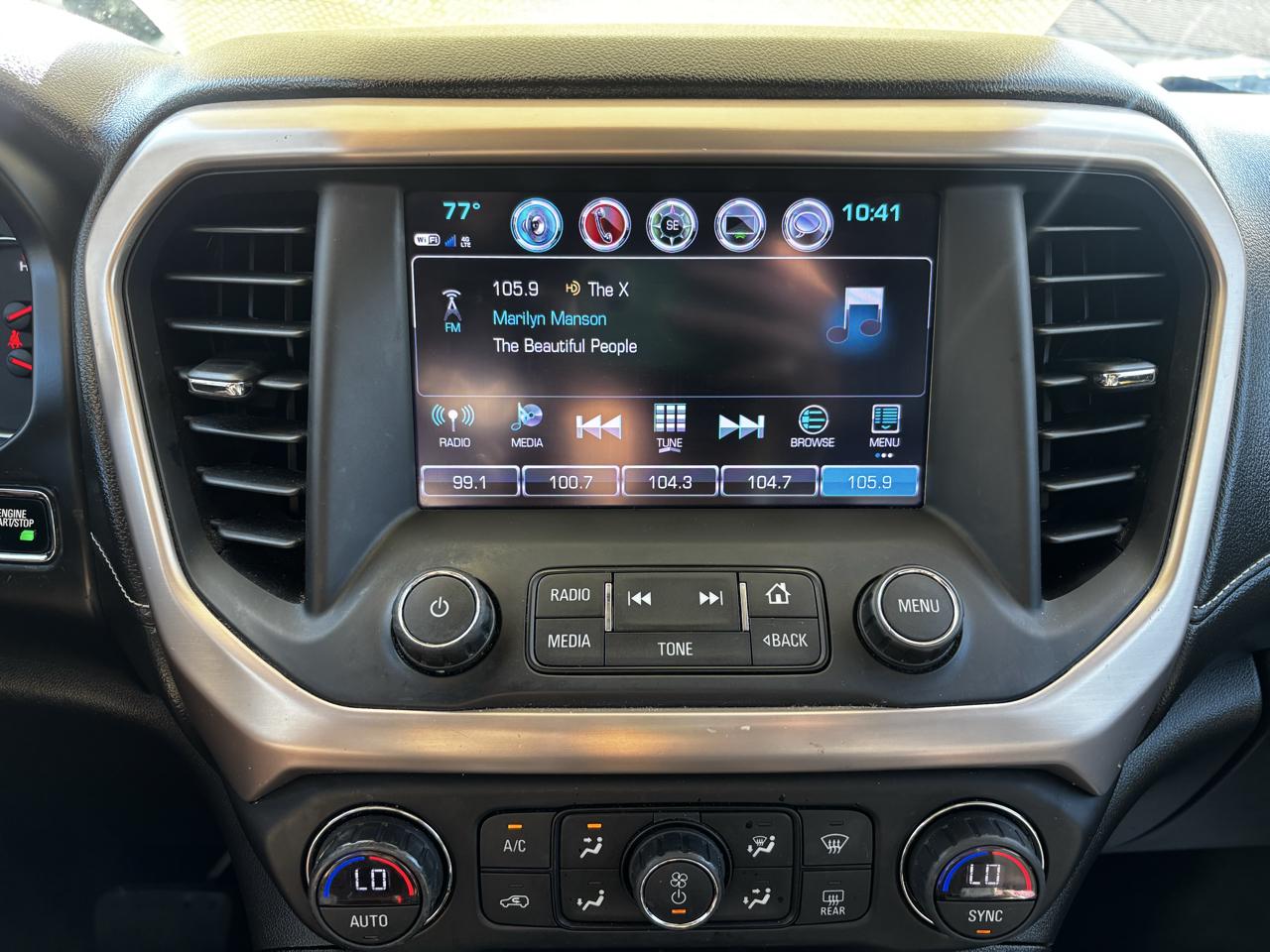 GMC Acadia AWD 4dr Denali 2017