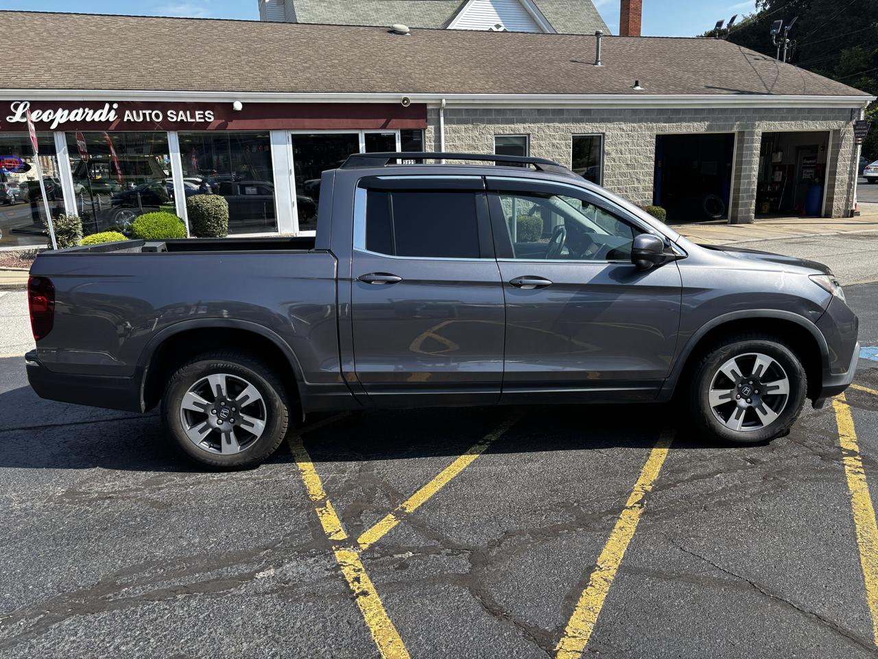 2019 Honda Ridgeline RTL-T - Photo 13
