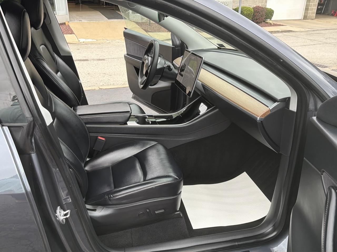 Tesla Model Y Long Range AWD 2020
