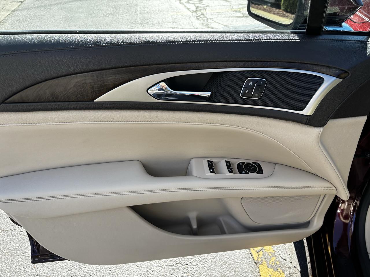 Lincoln MKZ Reserve AWD 2017