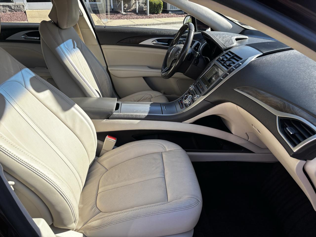 Lincoln MKZ Reserve AWD 2017