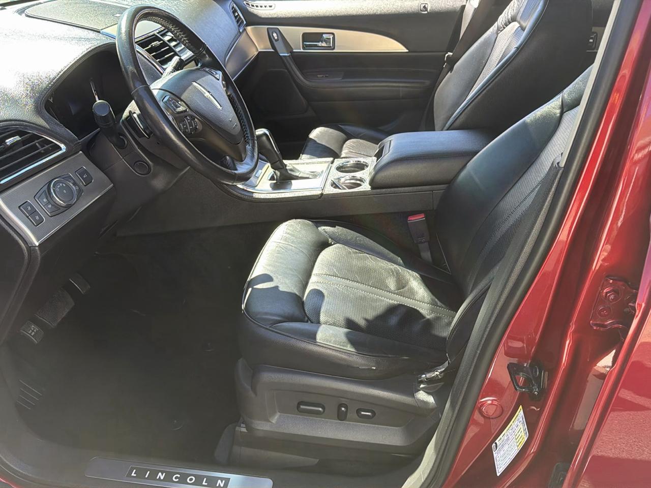 Lincoln MKX AWD 4dr 2013
