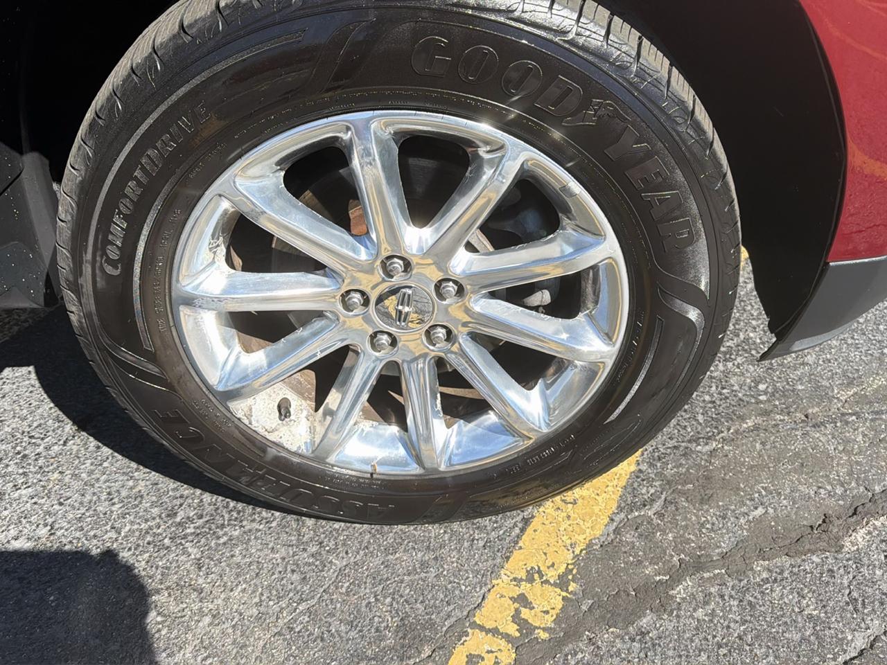 Lincoln MKX AWD 4dr 2013