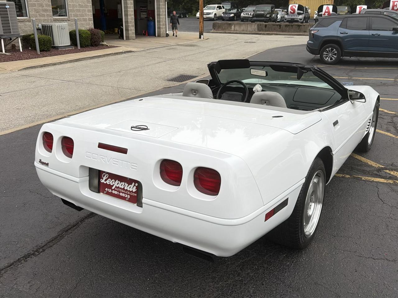 Chevrolet Corvette 2dr Convertible 1996
