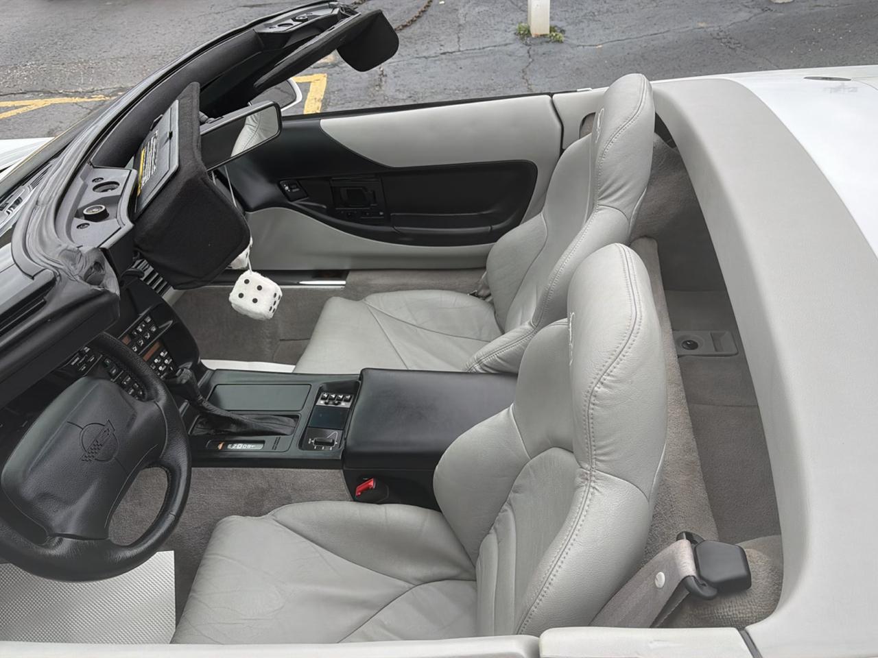 Chevrolet Corvette 2dr Convertible 1996