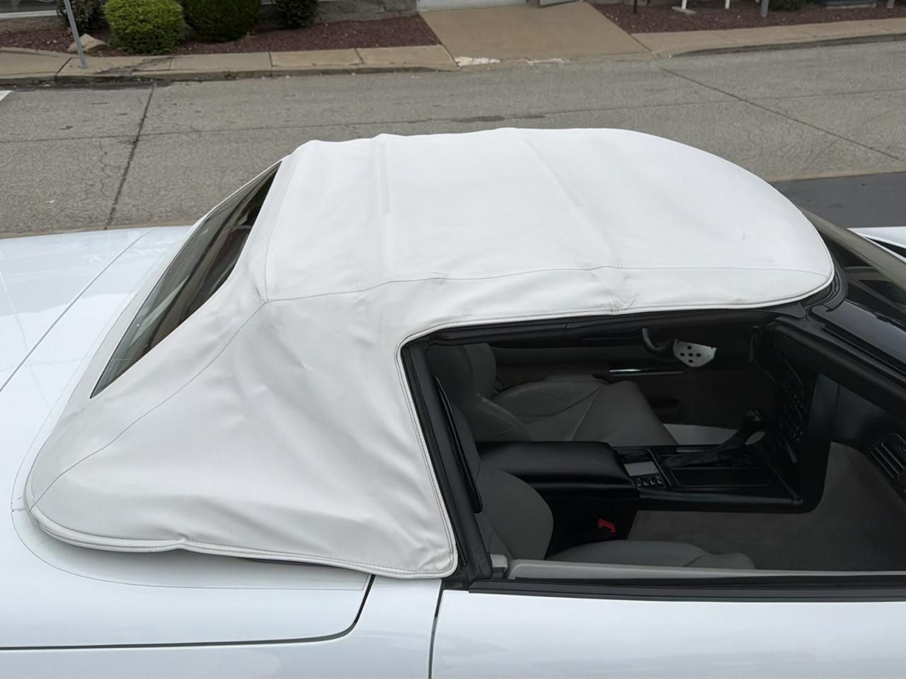 Chevrolet Corvette 2dr Convertible 1996